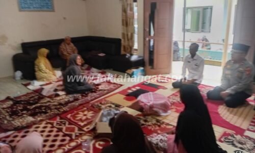 Duka Mendalam, Pimpinan Ponpes Miftahul Huda 27 Cipeteuy KH. Zaenal Arifin Berpulang, Kapolsek Cimaragas Langsung Bertaqziah